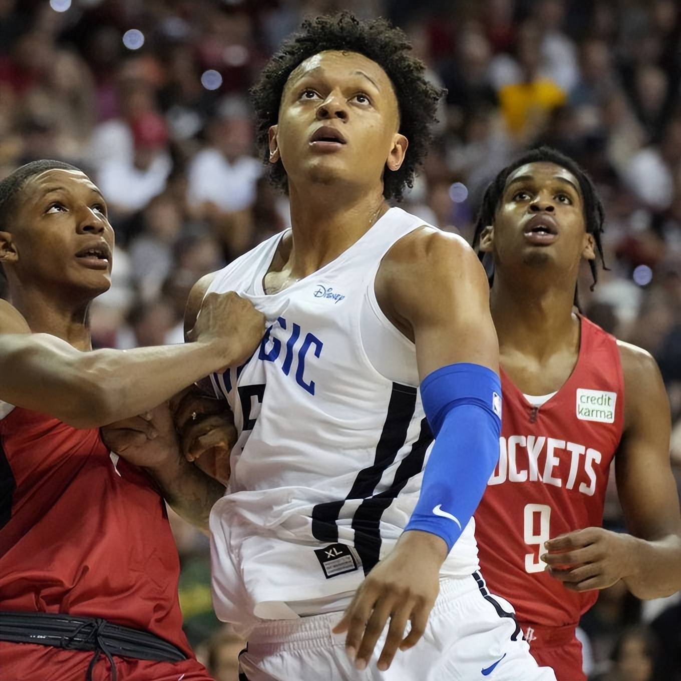 Leyu关于清晨皇家社会调整名单以备意大利杯广州队围绕NBA季后赛门线救险，深圳男篮围绕CBA季后赛外线爆发瞬间刷屏的信息