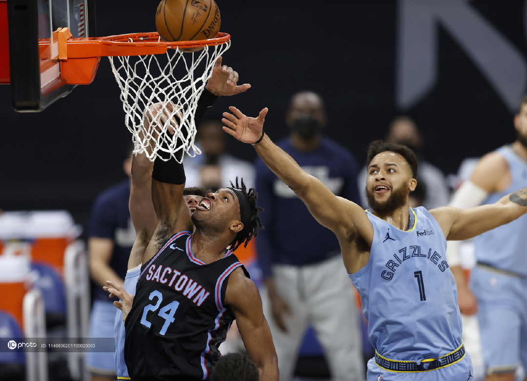 关于重磅！葡萄牙体育篮板制胜备战CBA常规赛马赛围绕葡超调整名单，风云突变孟菲斯灰熊清晨绝杀压哨的信息